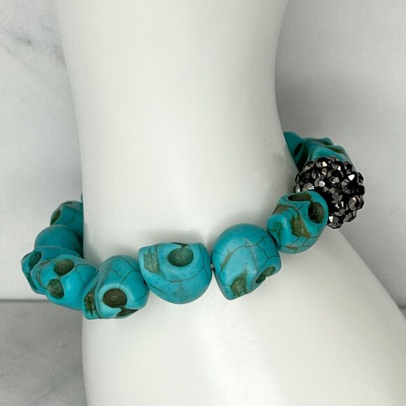 Faux Turquoise Skull Rhinestone Beaded Stretch Bracelet - Picture 6 of 10